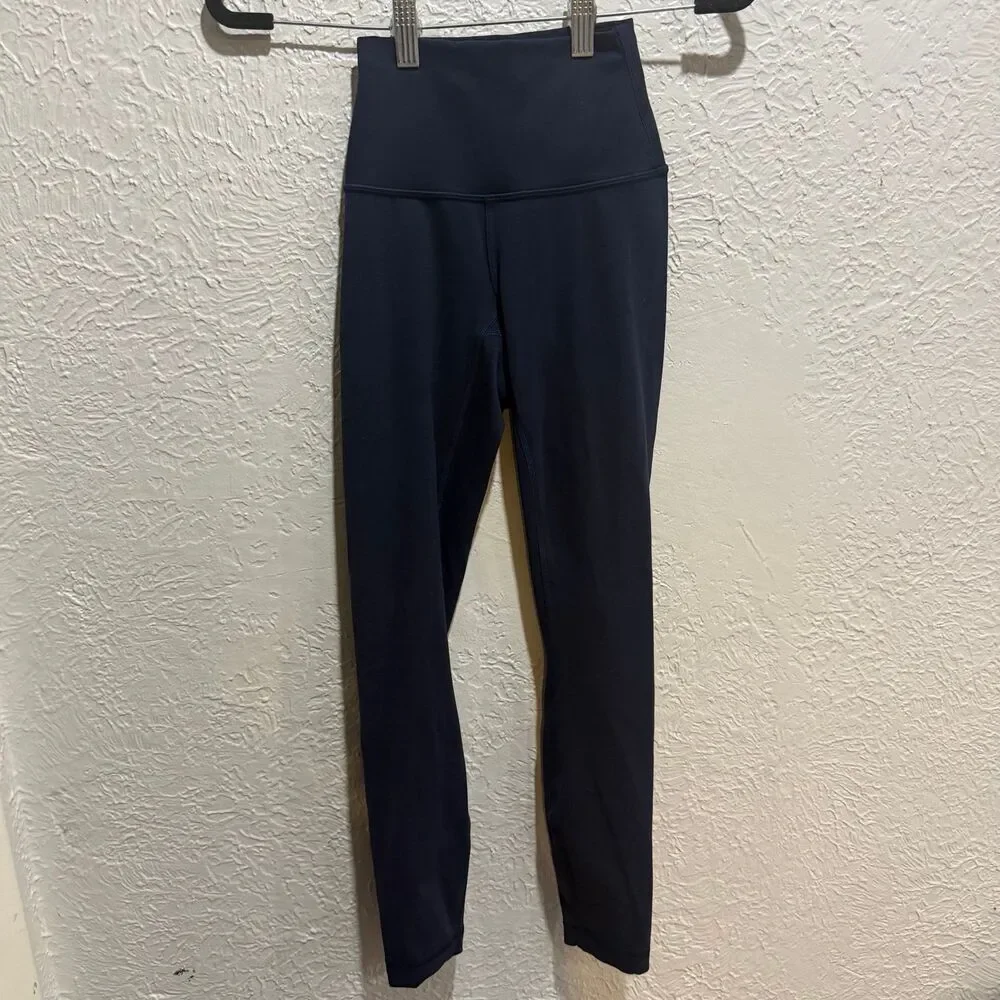 lululemon Wunder Train High-Rise Tight in the color True Navy size 0